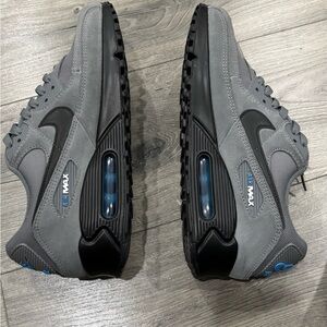 Nike Air Max Men's Gray and Black Sneakers with Blue Accents